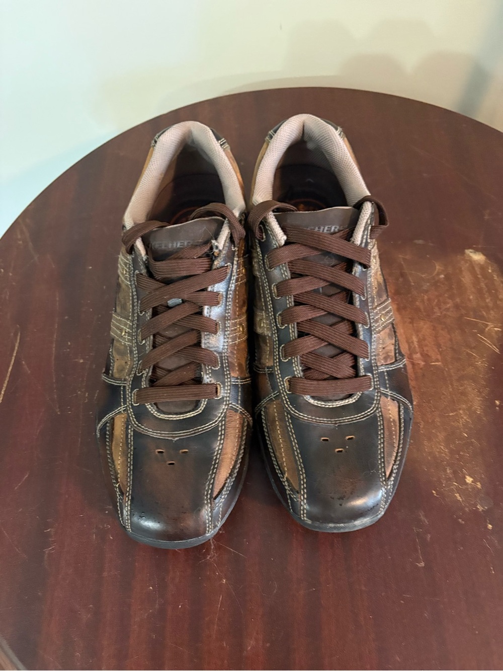 Skechers Men's Brown and Tan Leather Lace-Up Sneakers